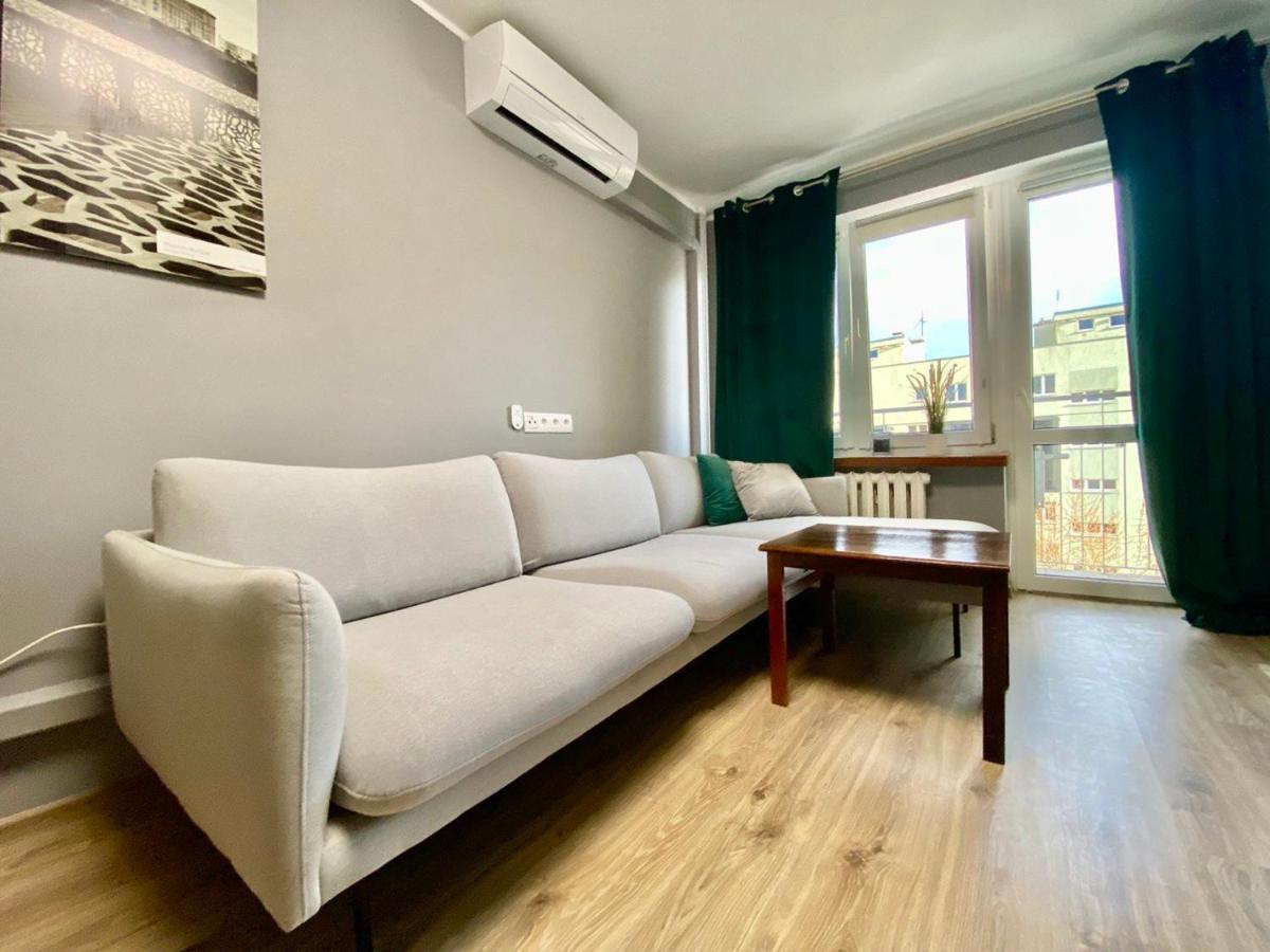 K22 Al Jana Pawla II Apartments 1 Warsaw Ngoại thất bức ảnh