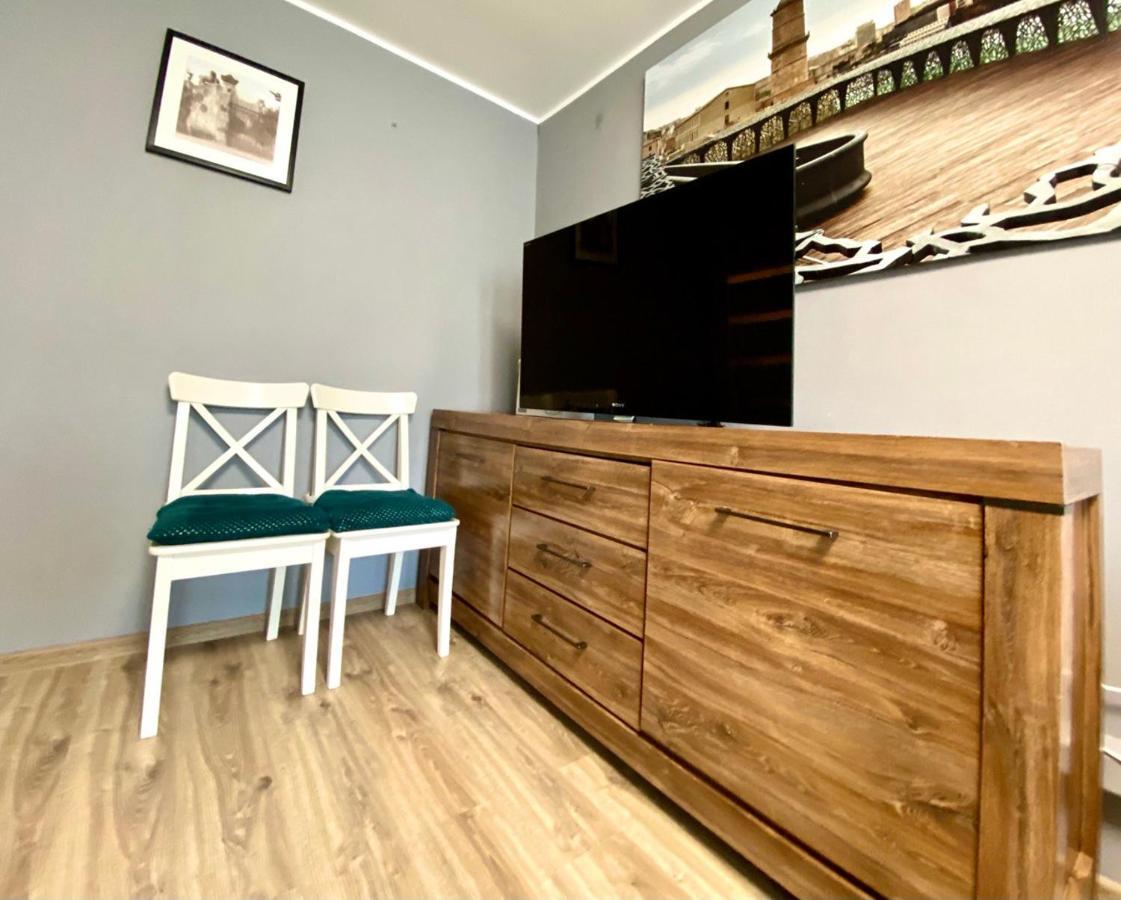 K22 Al Jana Pawla II Apartments 1 Warsaw Ngoại thất bức ảnh